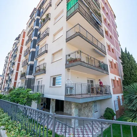 Homeholidaysrentals Space Apartment Calella